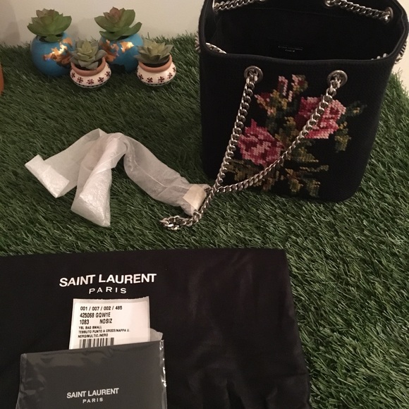 saint laurent emmanuelle Woven Baby Bucket Bag - Picture 3 of 8